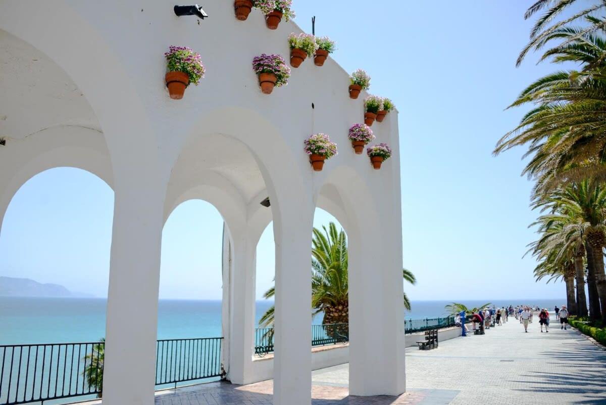 Hernan Cortes Nerja Exterior foto
